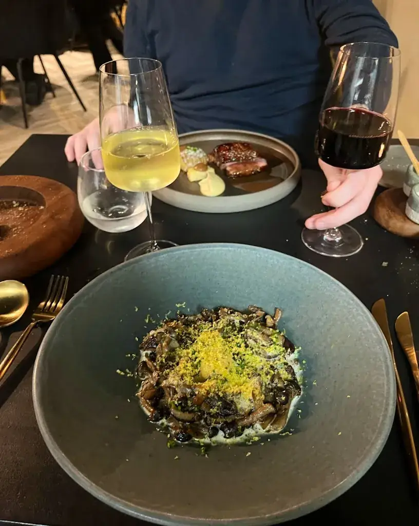 Noa Calluy_Zin_Edegem_reseña