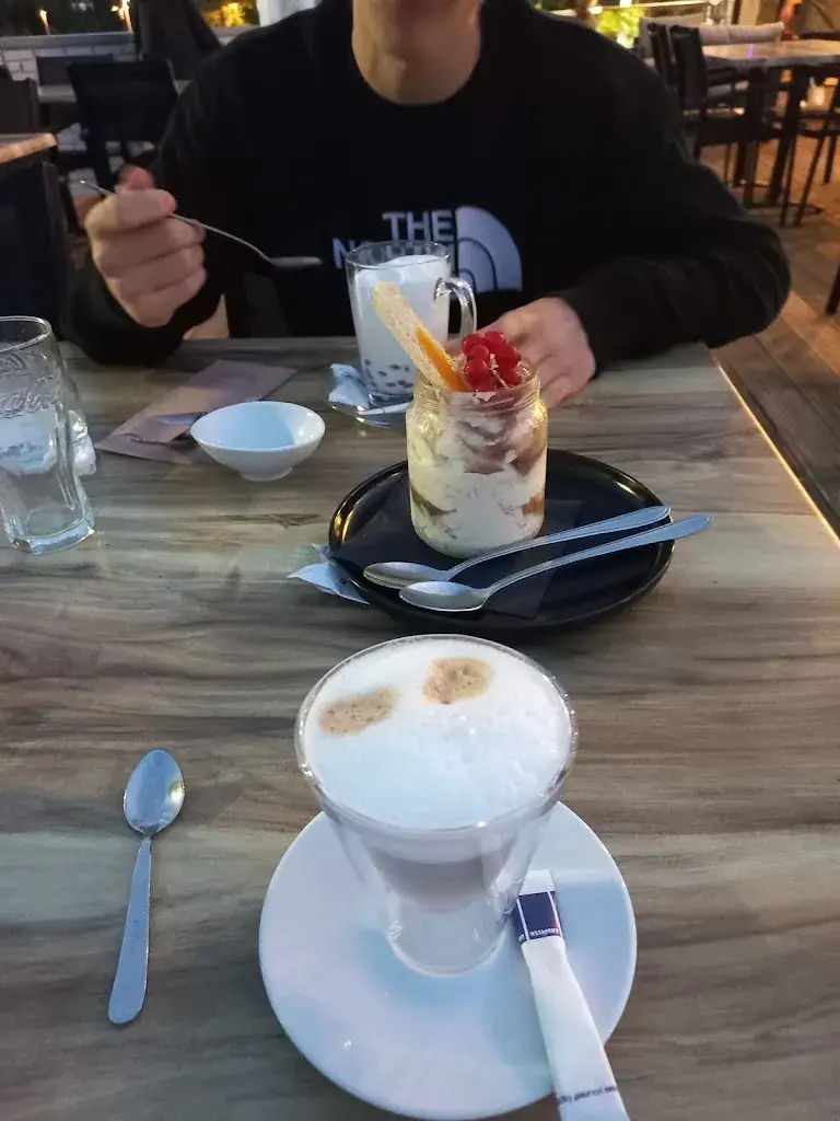 Menu_Napoli Notte_Edegem_image_3