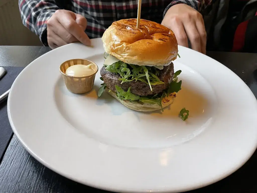 Xia LI_Pastis_Mortsel_review