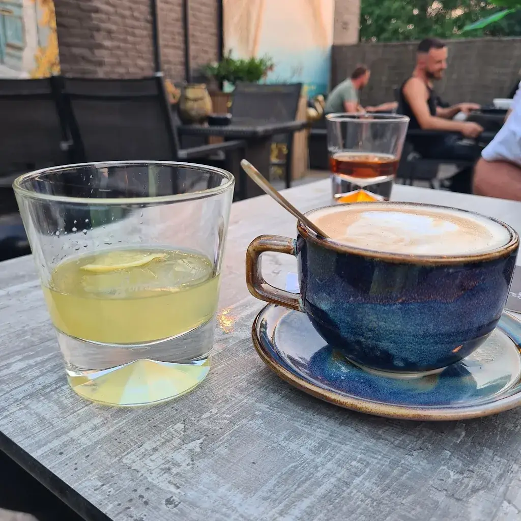 Menu_LOVT_Geel_image_2