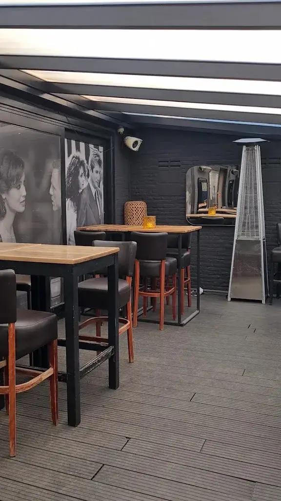 LOVT_Geel_slider_image_2