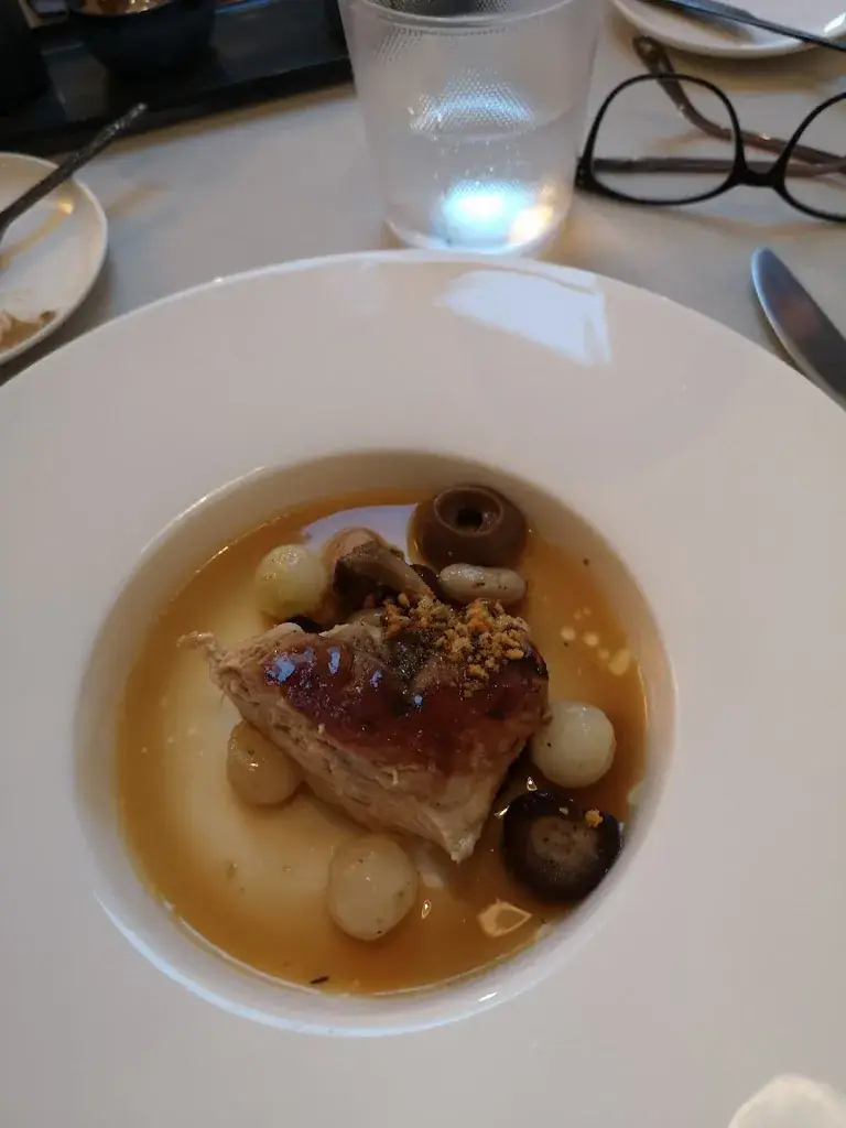 Menu_Zjalto_Geel_imagen_4