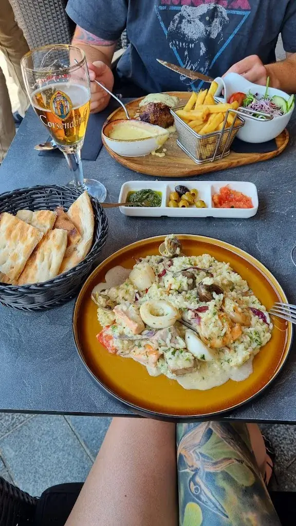 Анна Нестерова_Caro's_Geel_review