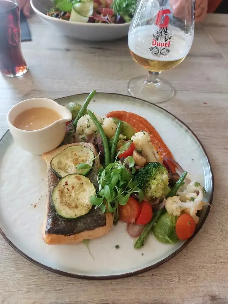 Taverne Netevallei_Geel_slider_image_2