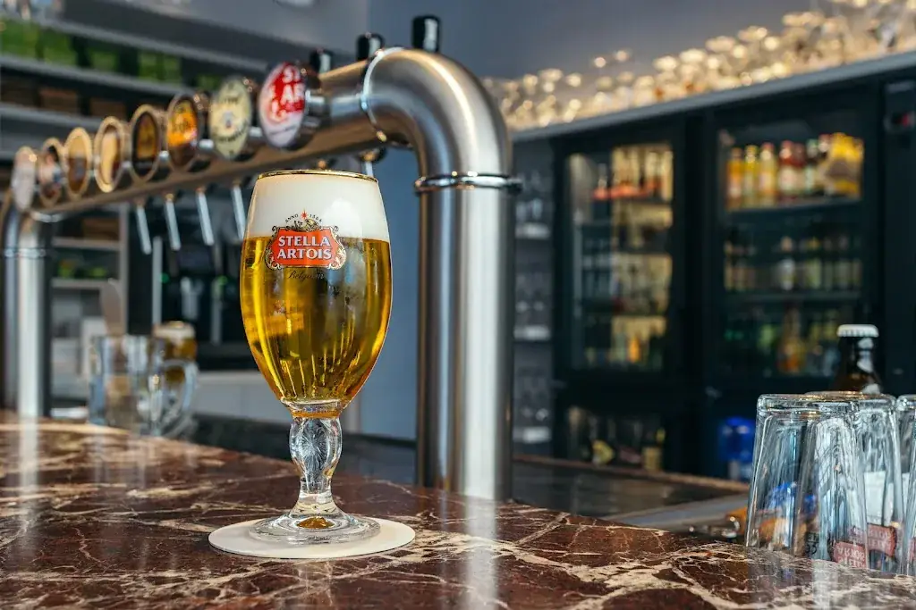 Den Thijs-Sas9_Geel_slider_image_2