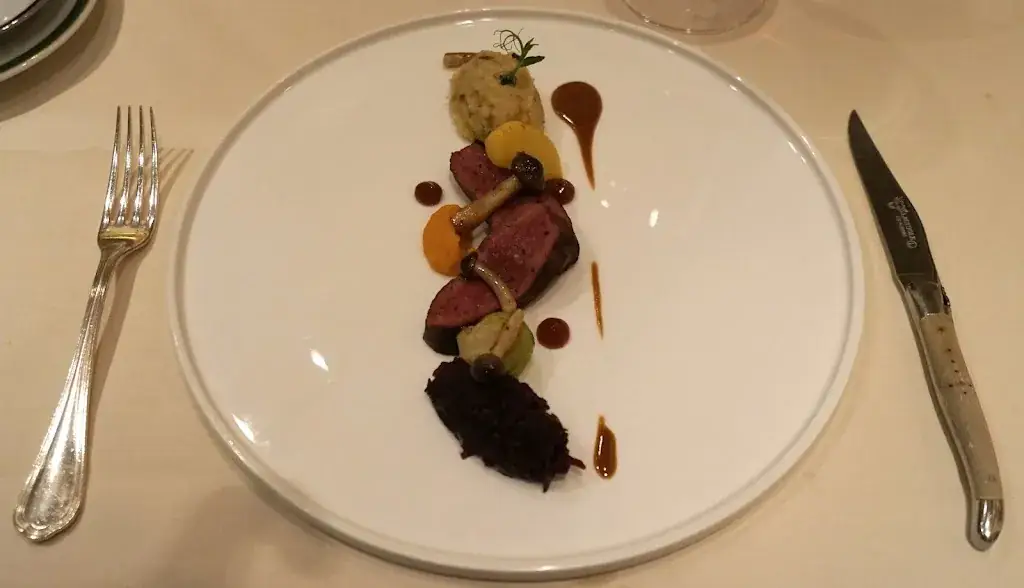 Menü_Restaurant De Cuylhoeve_Geel_Bild_4