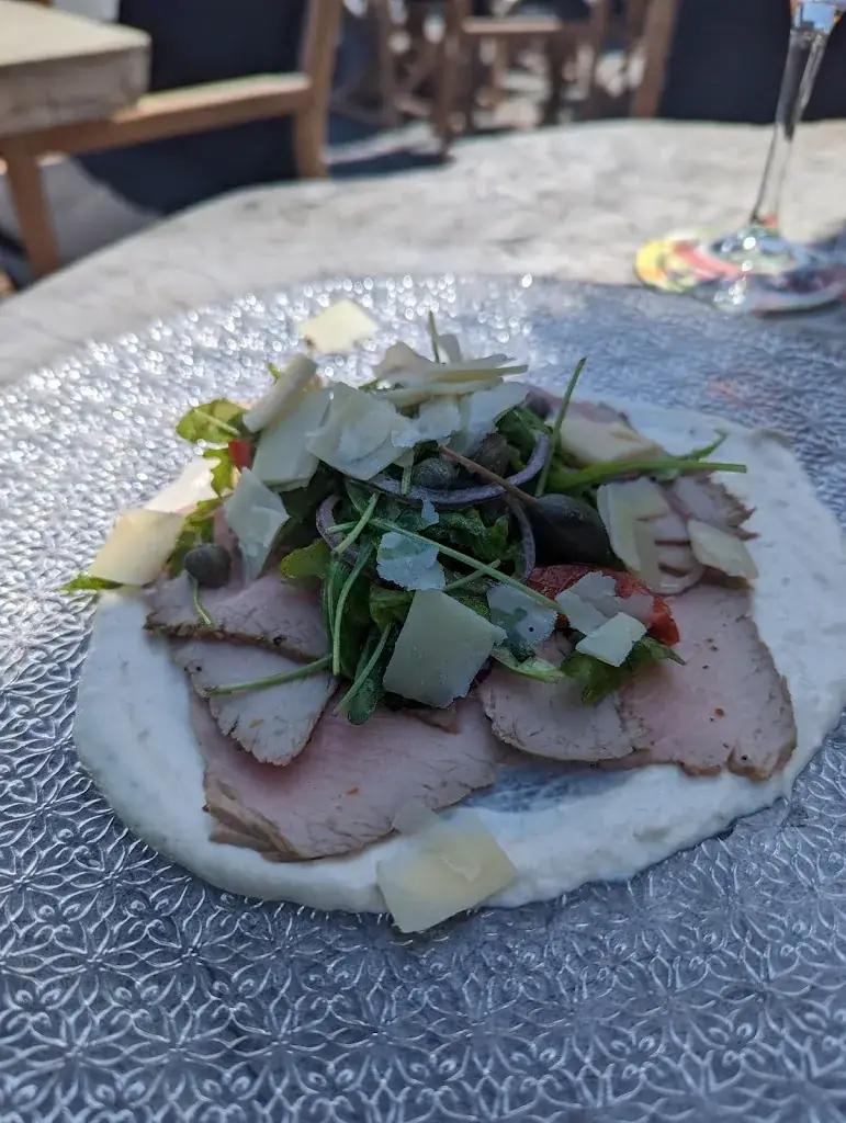 P F_Odette_Geel_review