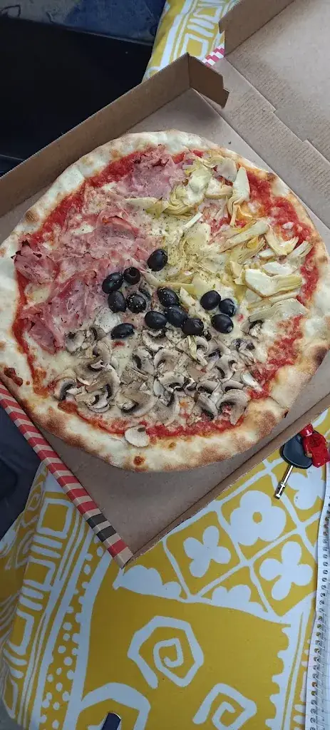 Menu_Pizzeria Sardinia_Eeklo_imagen_6