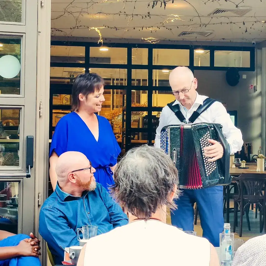 Liselotte Van Dooren_De Bosserie_Eeklo_review