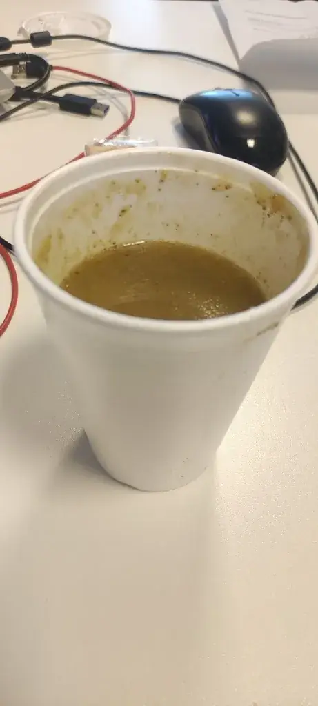 Amina Belhadi_De Kruger_Eeklo_reseña