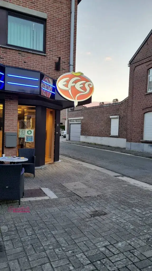 Efes Geetbets Restaurant in Geetbets