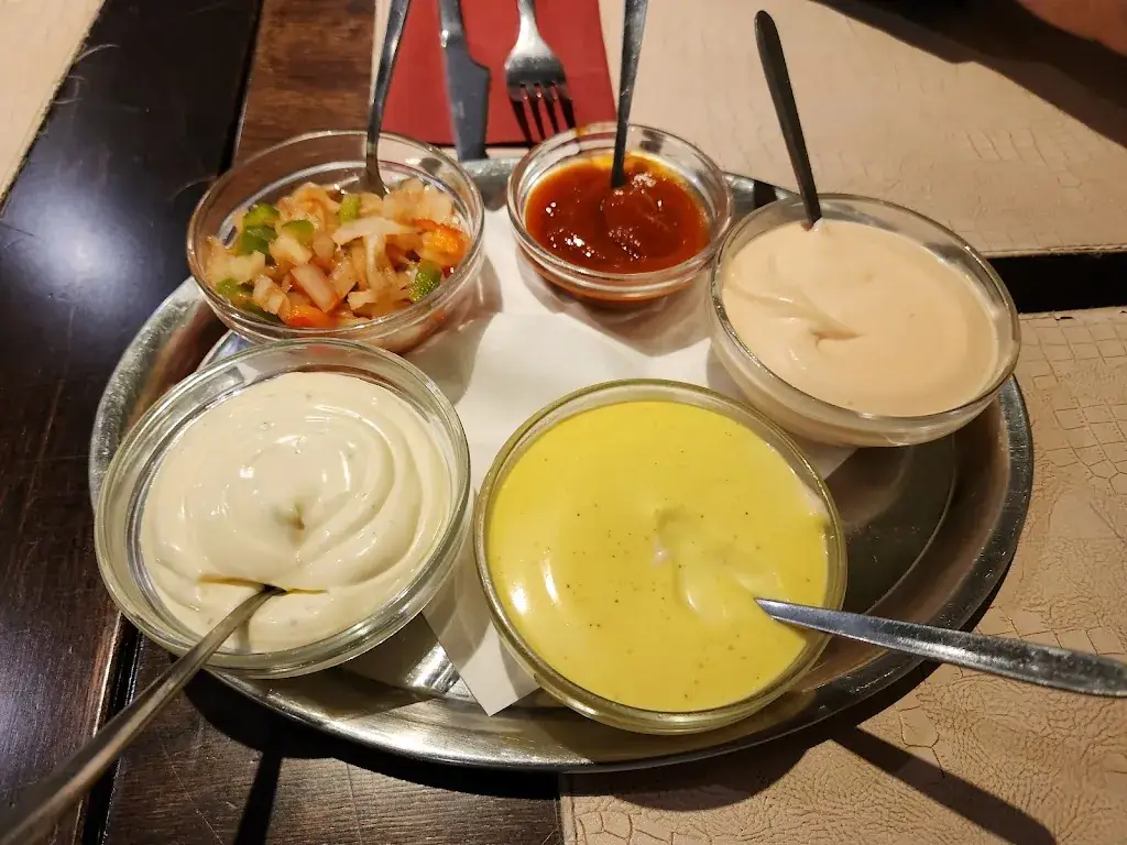 Калоян Петров_Resto San George_Aartselaar_avis