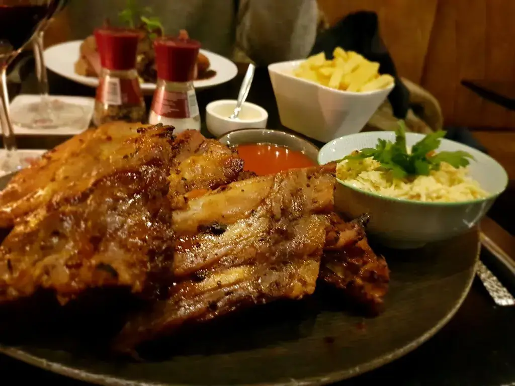 Beata Gralewska_De 12e XII Oogst_Halen_avis