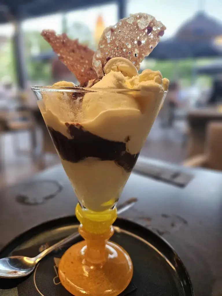 Reinhart De Lille_'t Stadscafé_Genk_review