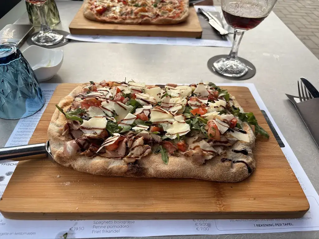 Kukina_Genk_slider_image_2