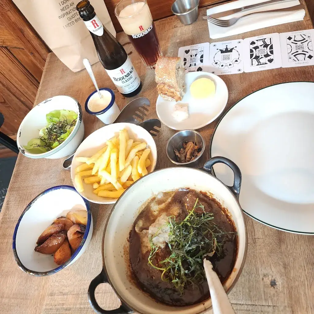 Chinoros Nakthewan_Mémé Gusta_Gent_Bewertung