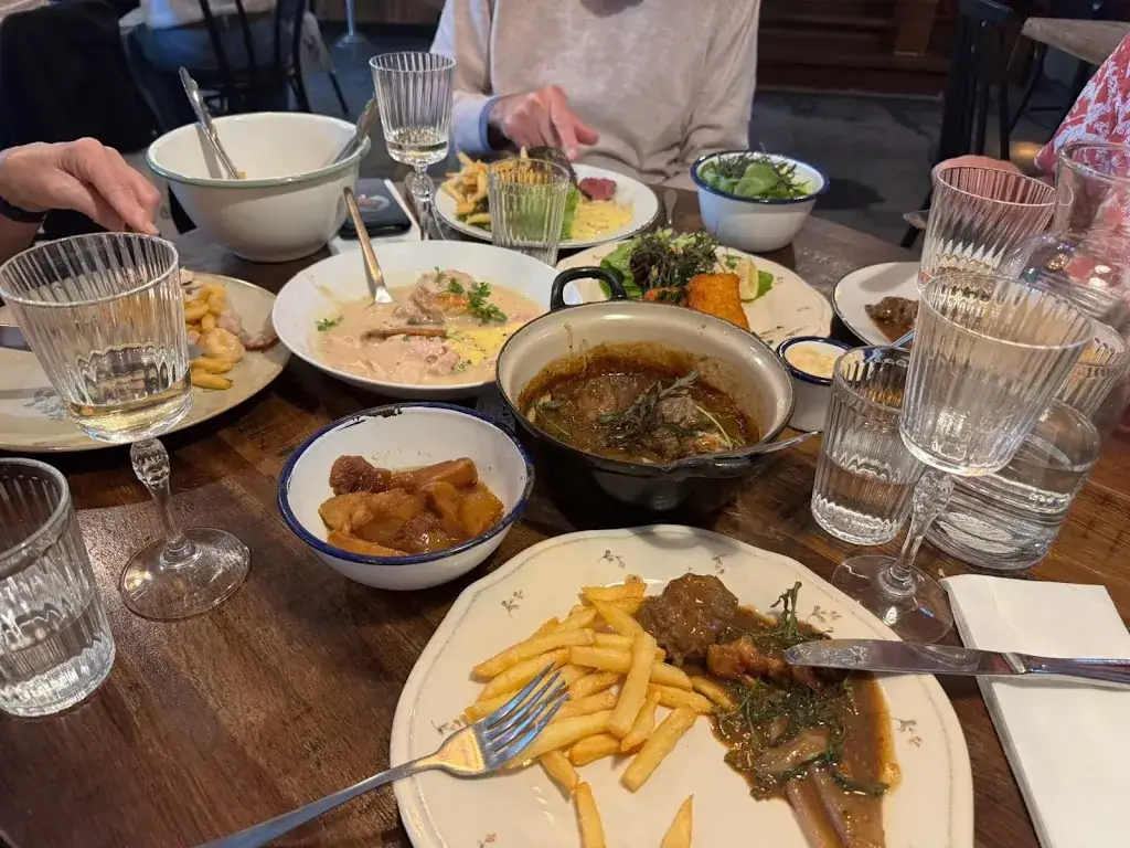 Stephen Woods_Mémé Gusta_Gent_Bewertung