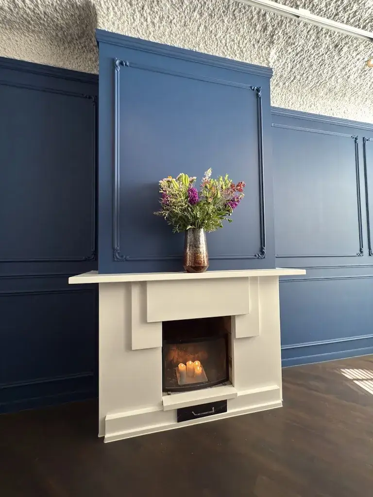 Lee Tourist_Karel de Stoute_Gent_review