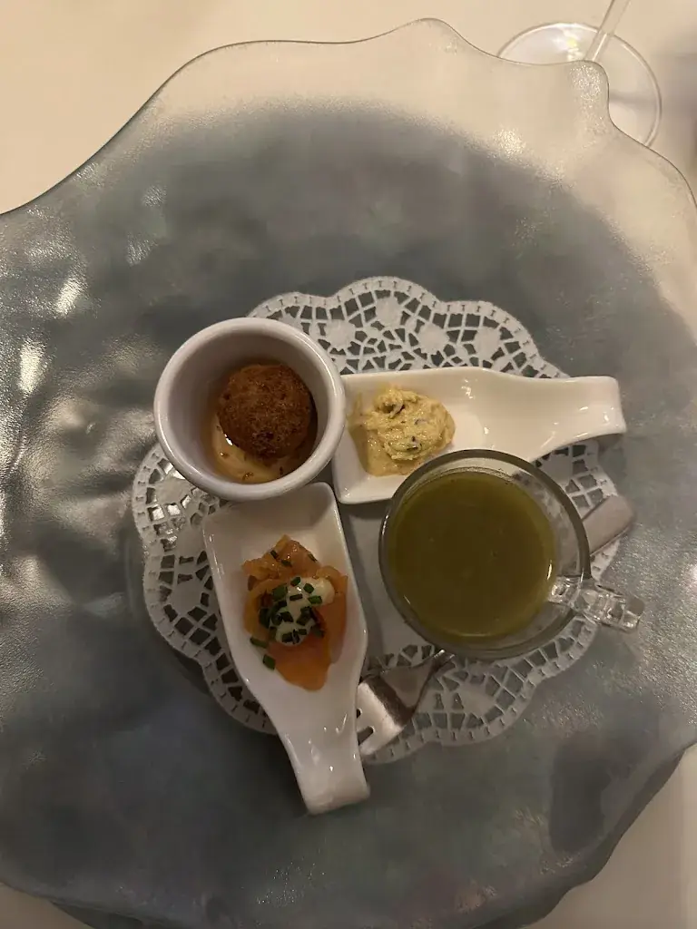 Kerim Kuyumcuyan_'t Klaverblad_Gent_review