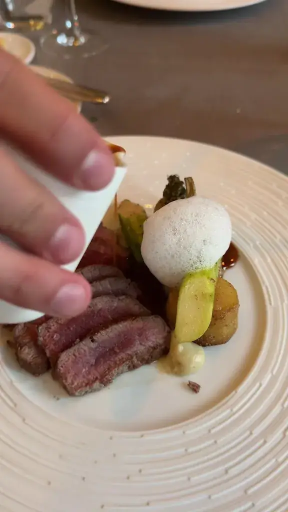 Allegro Moderato_Gent_slider_image_2