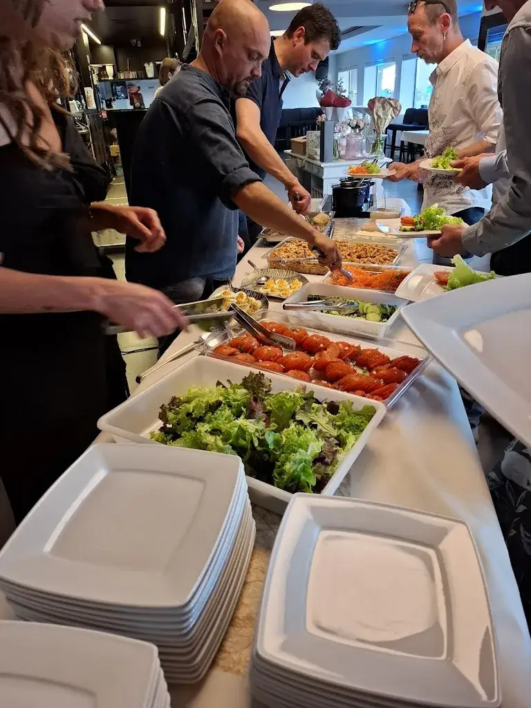 Christiane Loontjens_Smesseplein_Anzegem_review