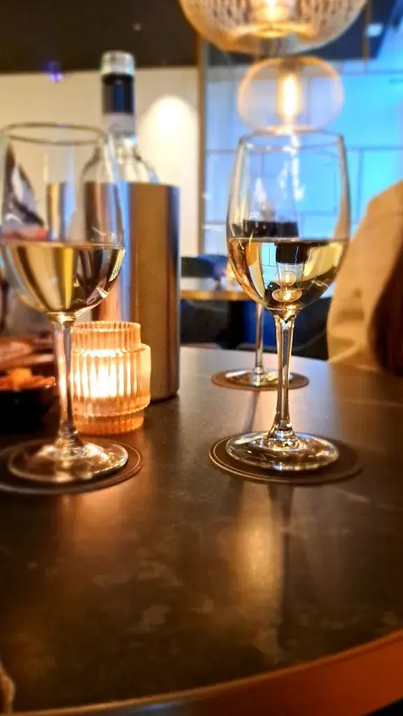 VeVino_Harelbeke_slider_image_3