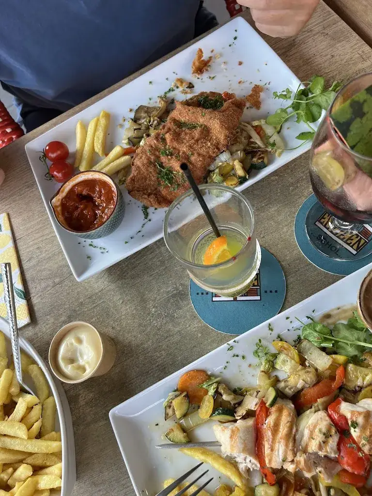 Bistro Eugeen_Heist-op-den-Berg_slider_image_3