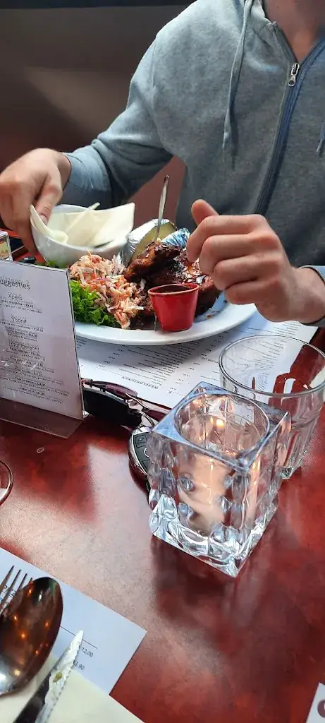 Menu_'t Eetkafee Heist_Heist-op-den-Berg_image_1