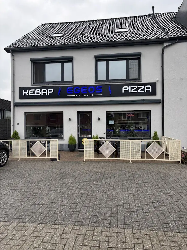 Rien Van Roey_Egeos_Houthalen-Helchteren_review