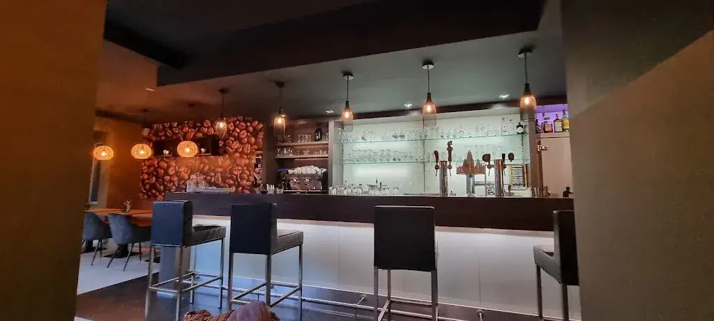 Job Eijlders_Trobbiani's Place Houthalen_Houthalen-Helchteren_review