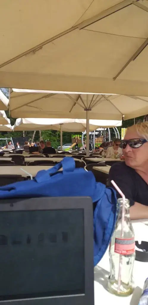 Dina Sawen_De Kloek_Grobbendonk_Bewertung