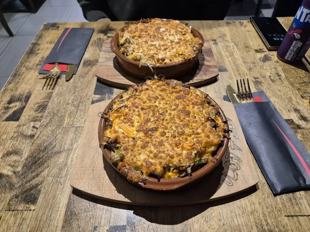 Antalya kebab/pita/pizza_Grobbendonk_slider_image_3