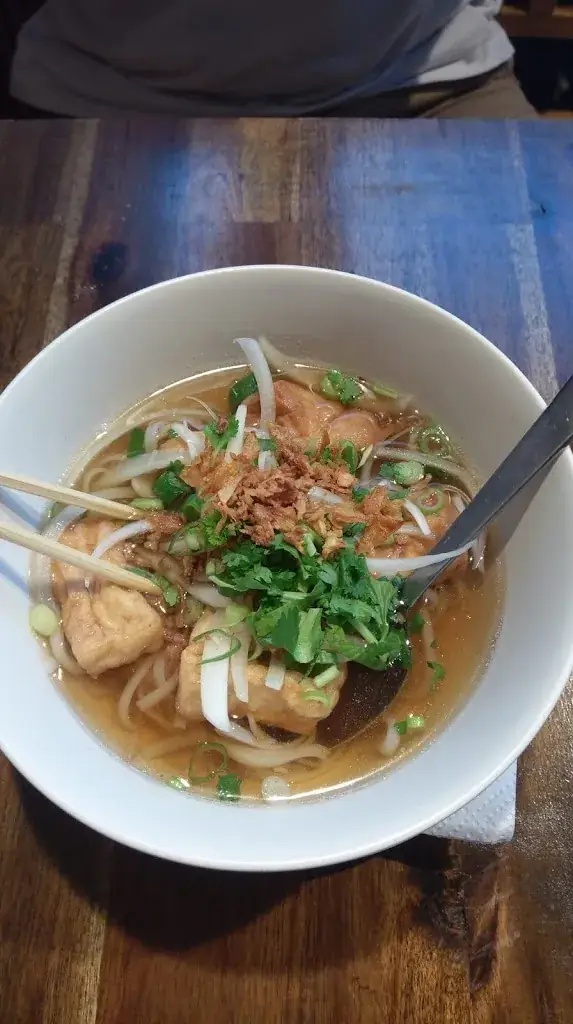 Enikő Orbán_Ah Quy Herent_Herent_avis