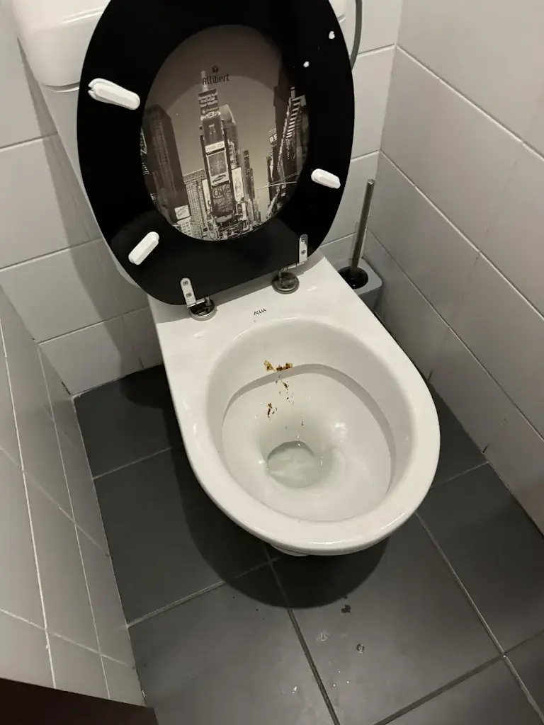 Athletic Men_De Wijngaard_Herzele_review