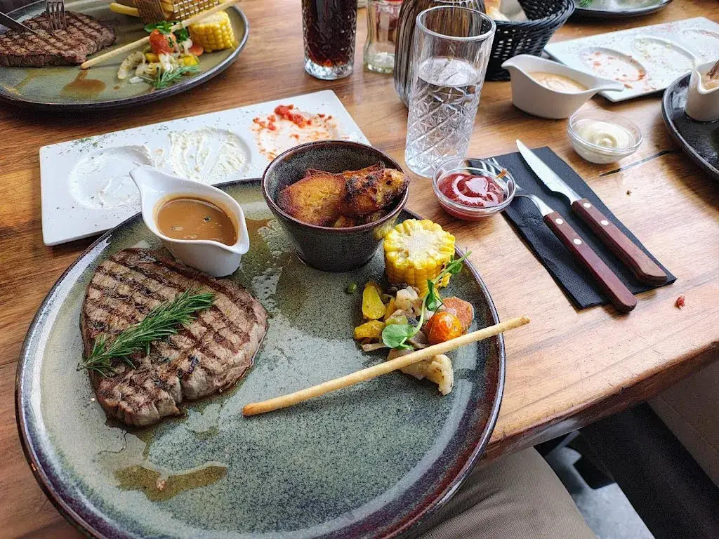 Caglar Ust_Steaqhouse_Heusden-Zolder_review