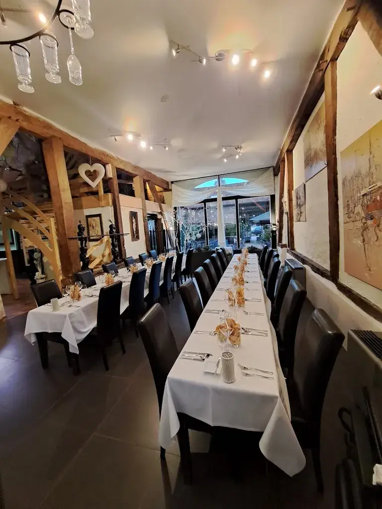 Feestzalen De Vrije Valk & Restaurant, foodcafé Loreline Restaurant in Bilzen-Hoeselt