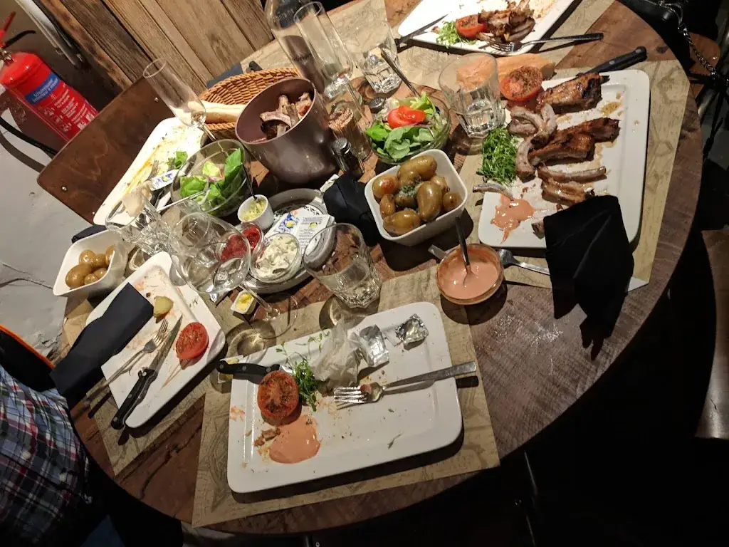 Tim Rijckaert_De Gekroonde Hoofden Aalst_Aalst_reseña