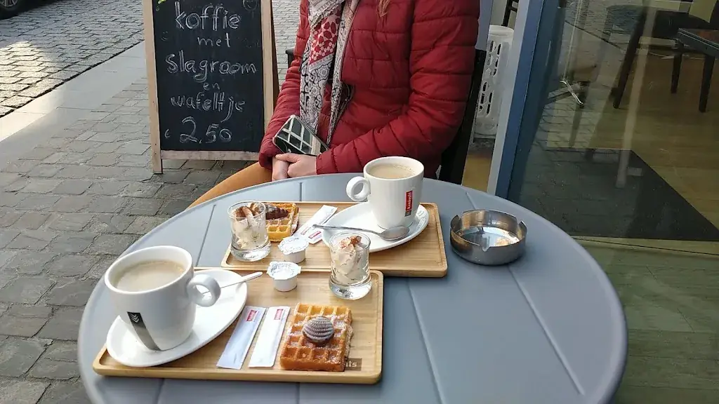 Rode Koffie_Herentals_slider_image_3