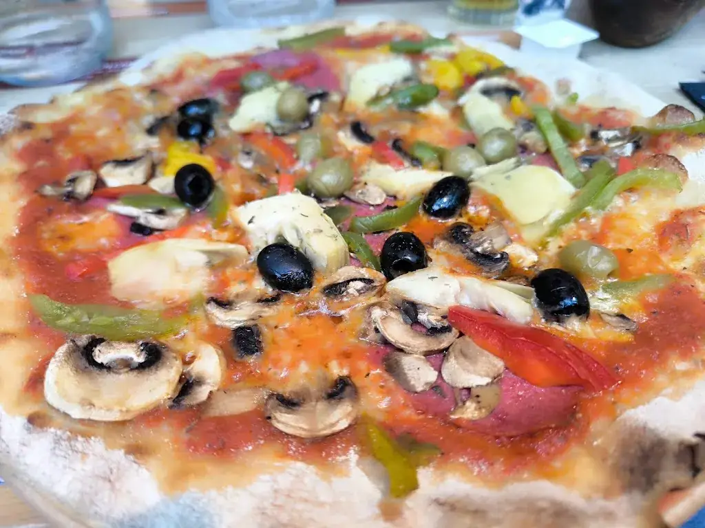 Don Camillo_Hoegaarden_slider_image_2