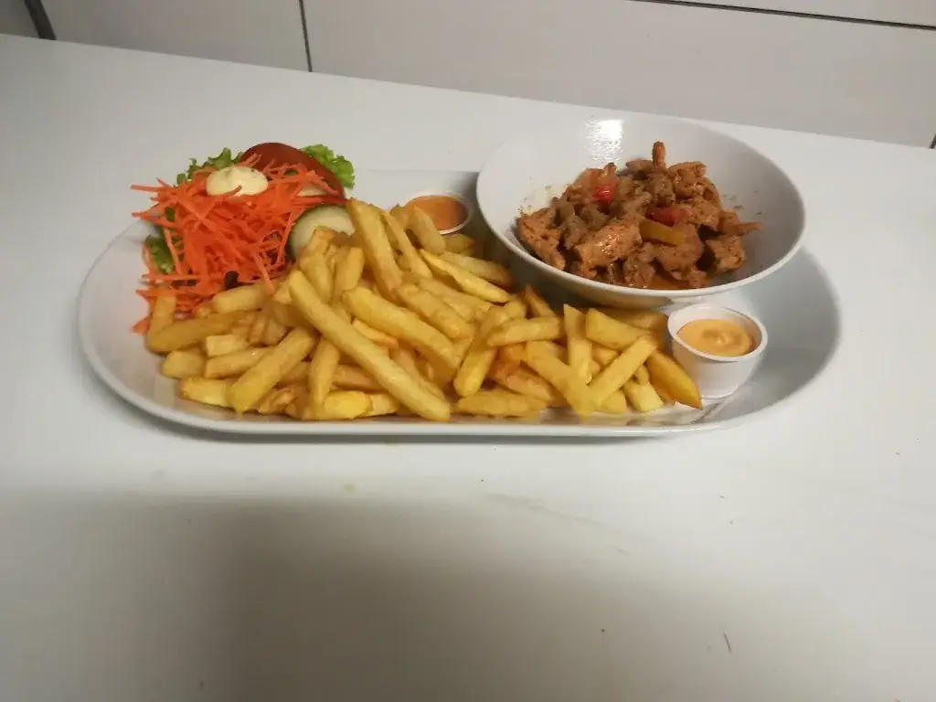 Menü_Frituur Friddl_Hoegaarden_Bild_9