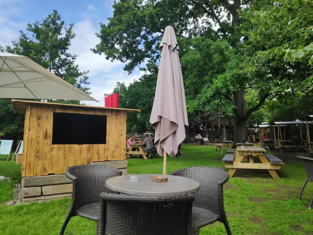 Café d' Été Restaurant in Hoegaarden