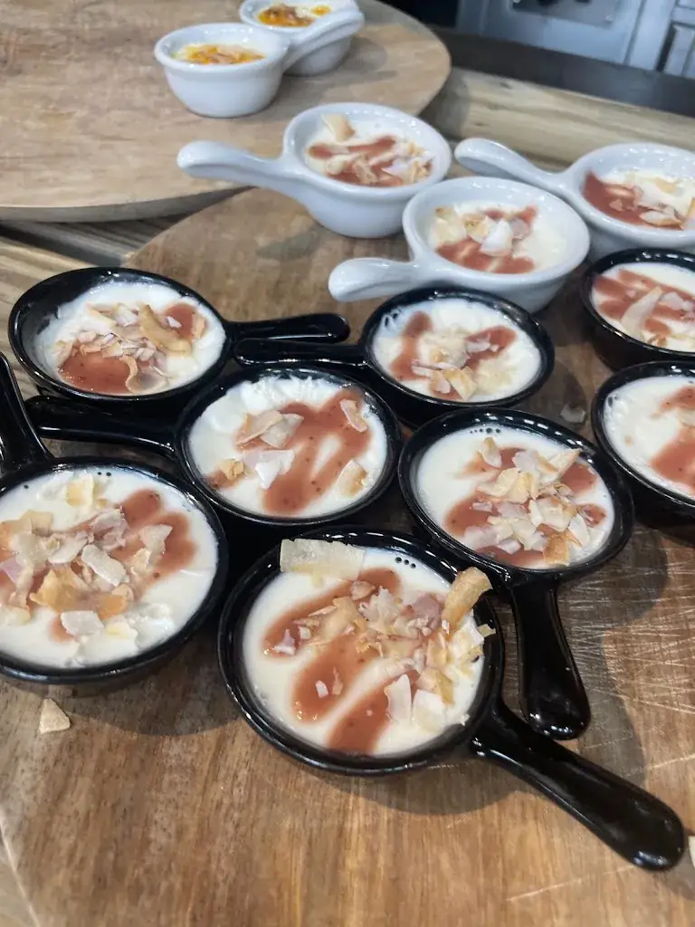 Juska_Les Terres D’Ici_Hulpe_reseña