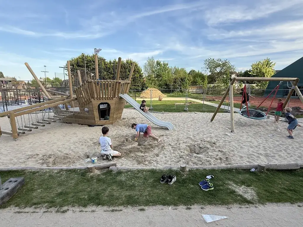 1560 Sportbar Hoeilaart_Hoeilaart_slider_image_3