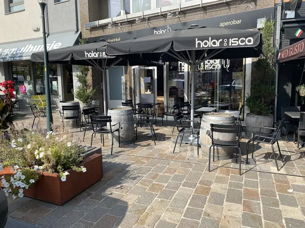 Holar & Isca – Wijnwinkel - Aperobar_Hoeilaart_slider_image_3