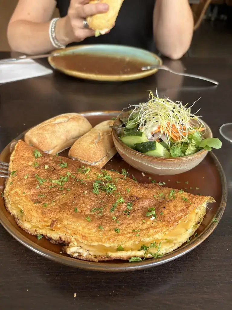 Ronald van den Hil_Brasserie Manifest_Hoogstraten_review