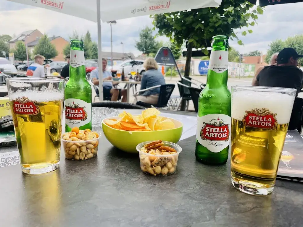 Lotte van Graas_Verdi's Café_Hulshout_review