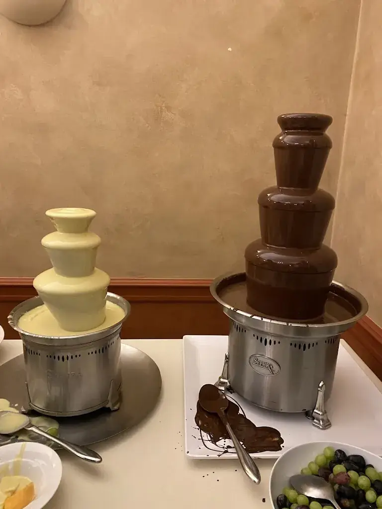 Elien Donvil_Feestzaal De Vlasschaard_Hulshout_review