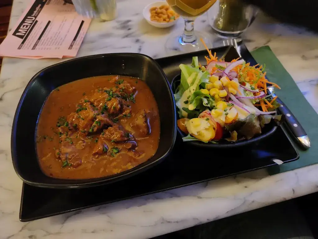 Andrey Kazantsev_Marktcafé Les Halles_Ieper_review