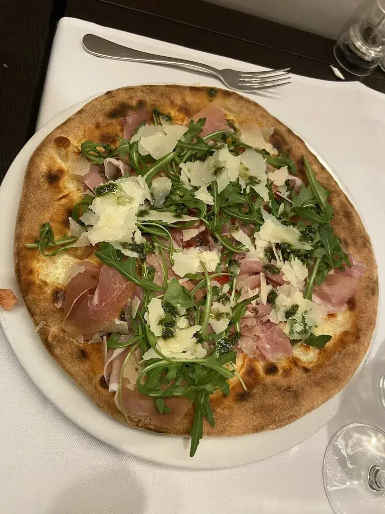 Ristorante Pizzeria La Vita è bella_Izegem_slider_image_2