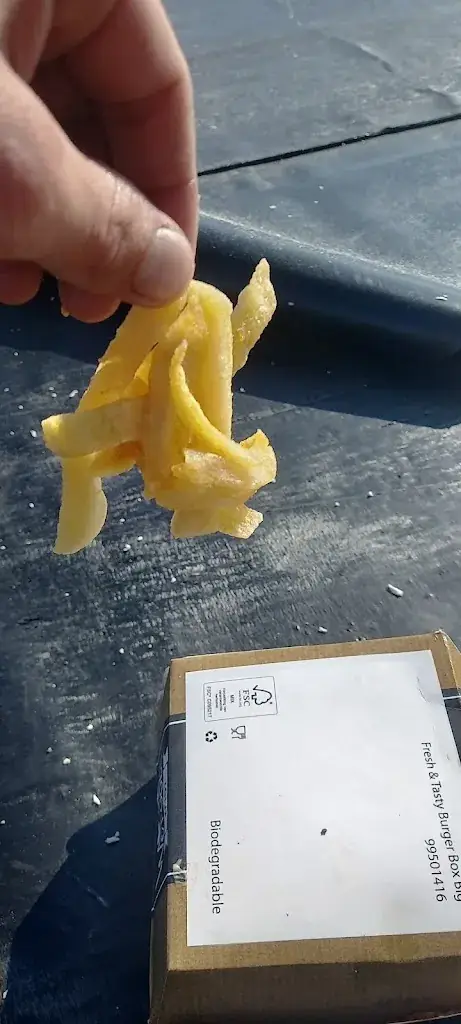 De Dakwerker_Frituur Snack 'T Sloeberke_Ingelmunster_avis